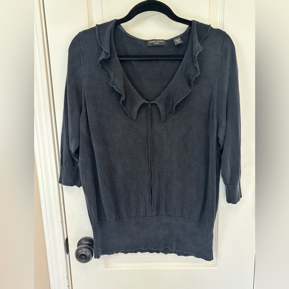 Valerie Stevens 100% Silk Women’s size 1X Black Ruffle Collar Knit Top XL